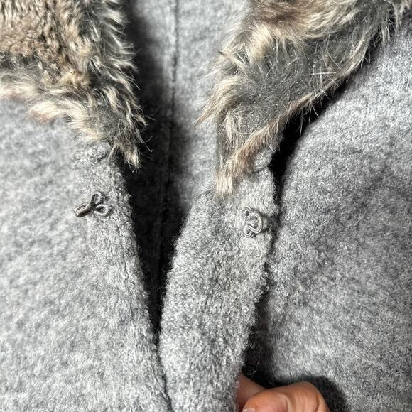 Chico’s Lillian Gray Wool Blend Faux Fur Collar Cardigan Sweater - Picture 9 of 15